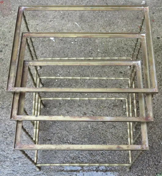 1950/70′ Serie of 3 Nesting Tables Model Bamboo with Feet Maison Baguès