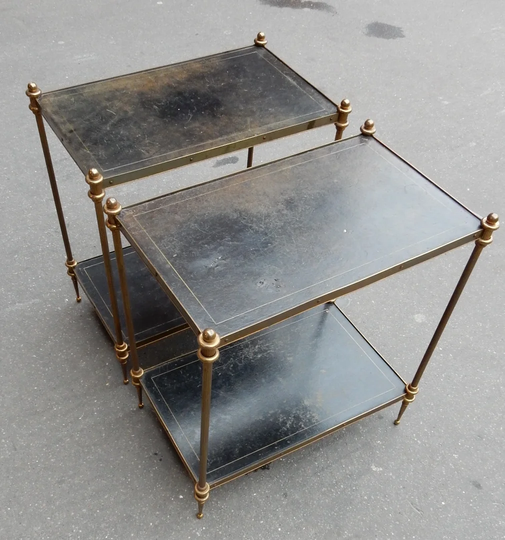 1950-70 ‘Pair of Bronze Sofa Tables Maison Baguès and 2 trays Sheath Black Gilded Leather 53 X 33 cm