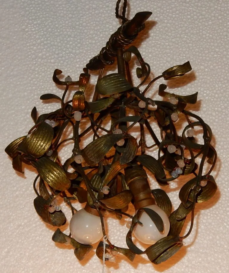 1900' Ball of Mistletoe Art Nouveau Bronze has 2 Bulbs and Pearls Opaline Diameter 45 cm