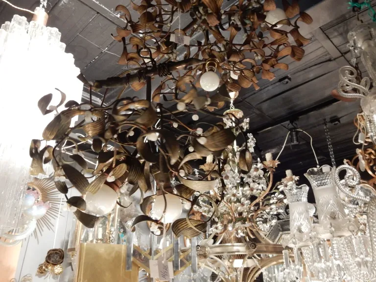 1900' Ball of Mistletoe Art Nouveau Bronze has 2 Bulbs and Pearls Opaline Diameter 45 cm