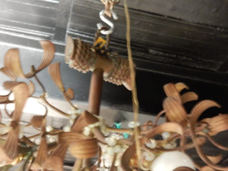 1900' Ball of Mistletoe Art Nouveau Bronze has 5 Bulbs and Pearls Opaline Diameter 45 cm