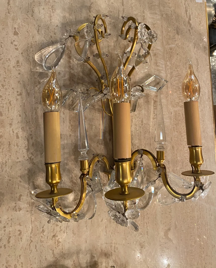 1950′ Chandelier Maison Baguès Bronze And Crystals + Pair Of Sconces H 70 Ø 70 cm