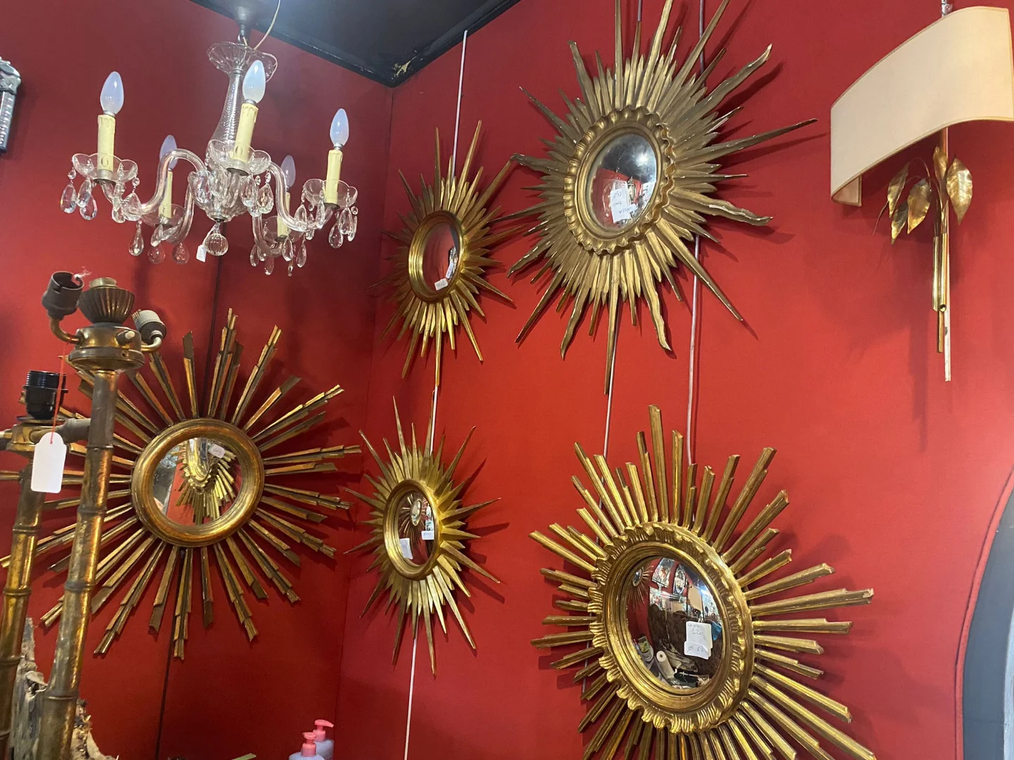 1950/70 ‘ Miroir soleil Convexe, Bois Doré – Diamètre 69 cm