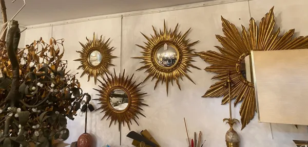 1950/70 ‘ Miroir soleil Convexe, Bois Doré – Diamètre 69 cm