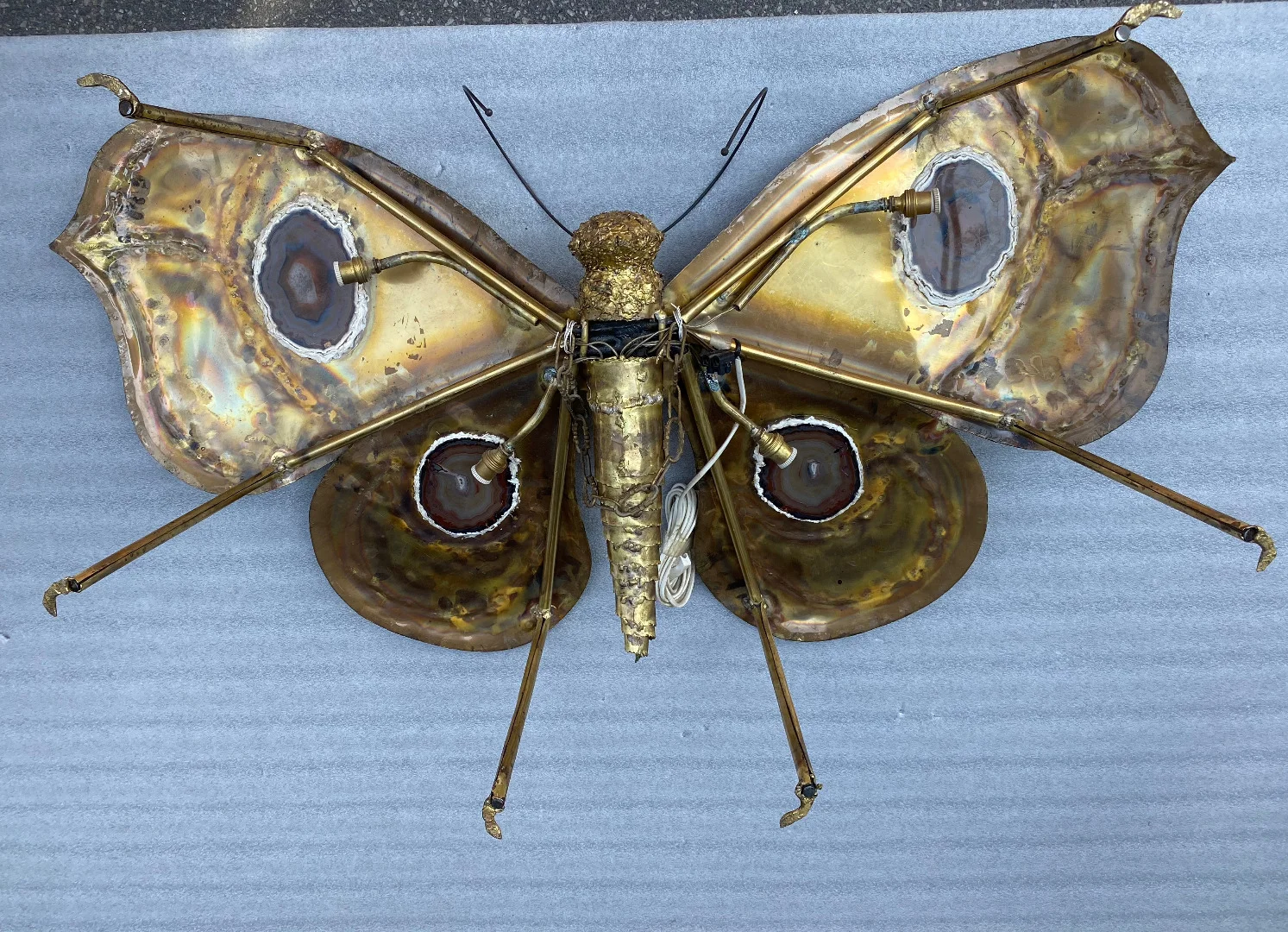 1970′ Illuminating Butterfly Coffee Table DLG Brown Agates by Duval Brasseur or Isabelle Faure Or Fernandez For Honoré de Paris 110 X 63 cm