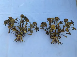 1880′ Pair of Sconces in Patinated Gilt Bronze with Floral Decor 5 Arms of Light