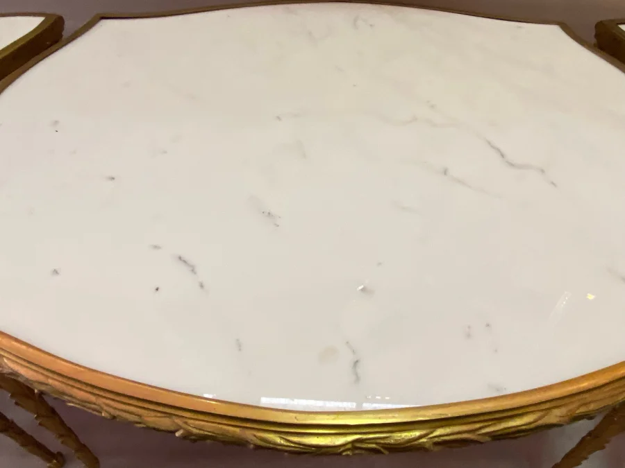 1970′ Tripartite Table Maison Charles Crossbow, Jansen Or Baguès Decor Palm Tree Gilt Bronze With White Marble Tops