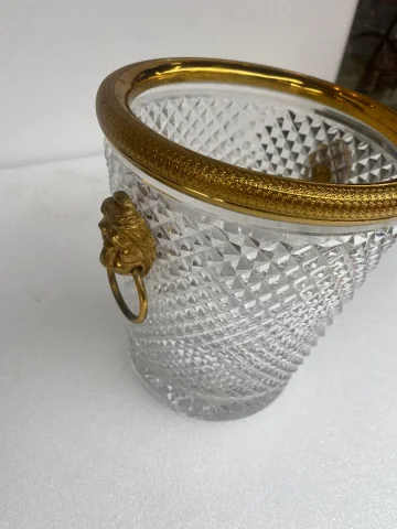 1950-70′ Seau a Champagne Cristal Style St Louis et Bronze Doré Aux têtes de Lion