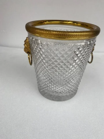 1950-70′ Seau a Champagne Cristal Style St Louis et Bronze Doré Aux têtes de Lion