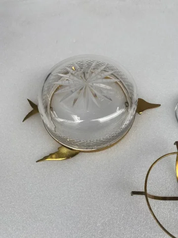1970′ Nécessaire A Caviar Bronze Doré Et Cristal Avec Motif Esturgeon