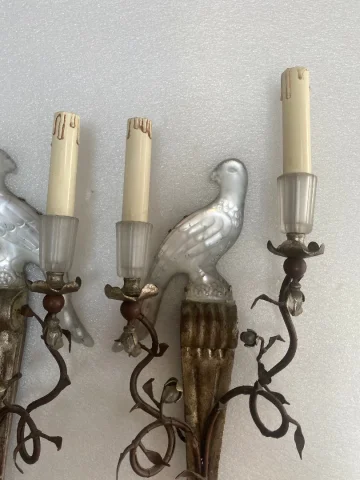 1970′ Pair Of Sconces With Parrots In Silver Wood And Patinated Iron Maison Banci Or Bagués