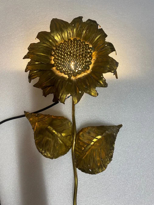 1970′ Applique Au Tournesol Laiton Patiné Signée P.MAS-ROSSI H 64 cm