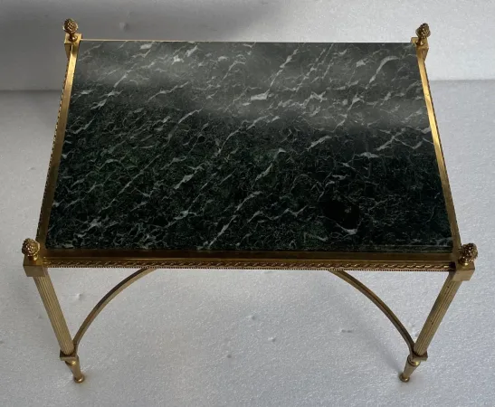 1950/70 Table Basse Ou Bout De Canapé Bronze Doré Maison Jansen Ou Maison Charles Ou Maison Bagués Plateau Marbre Vert De Mer Avec Entretoise
