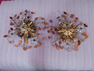 1970′ Pair of Ceiling Lights or Wall Lamps Decorated with Flowers and Leaves in Golden Metal Maison Baguès or Banci Style Leaves in Orange Colored Glass