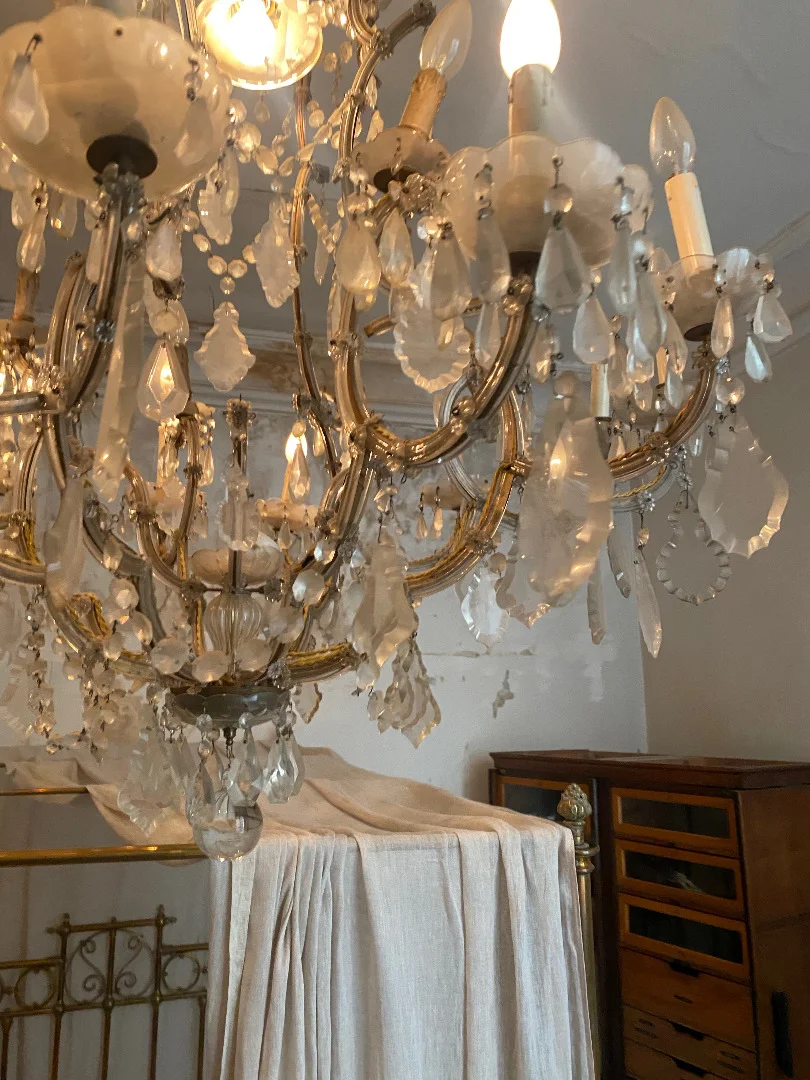 1900′ Marie Thérèse Cage Chandelier 21 Lights in Bohemian Crystal