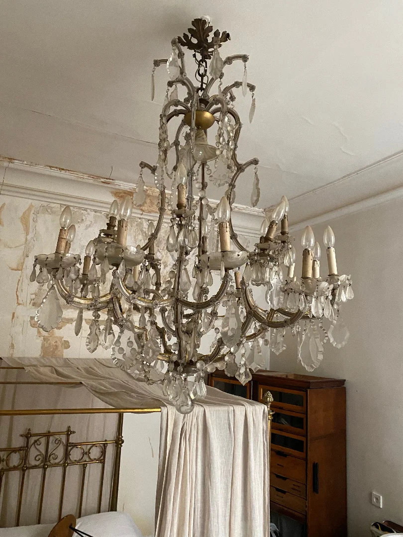 1900′ Marie Thérèse Cage Chandelier 21 Lights in Bohemian Crystal