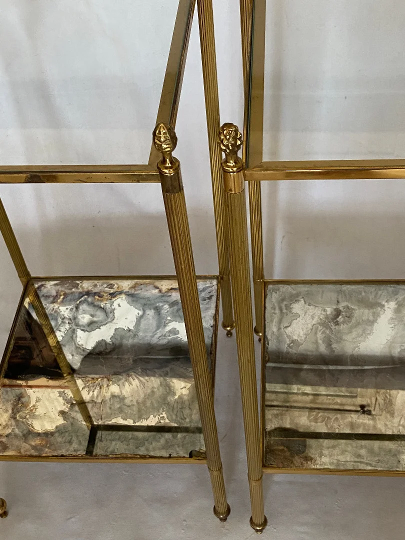 1970′ Paire de Bouts de Canapé Carrés Maison Baguès Plateaux Miroirs Oxydés Argentés