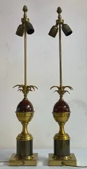 1970′ Paire De Lampes En Bronze Style Maison Charles Avec Oeuf En Bakélite Couleur Ambrée