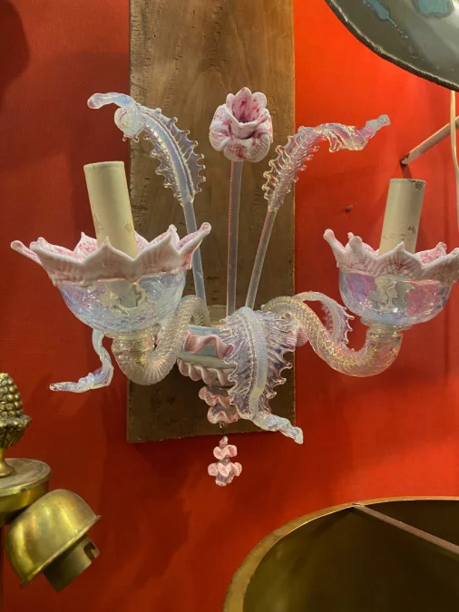 1950/70′ Murano Chandelier with 6 Arms of Light in Opalescent Blue Glass and Pink Glass Paste And Its Pair of Sconces