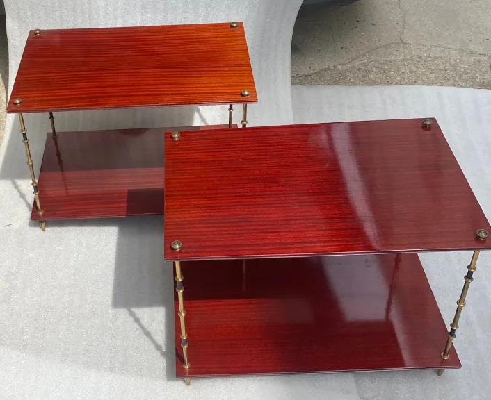 1950′ Paire de Tables Maison Baguès Décor Bambou en Bronze Bicolore Avec Plateaux Acajou