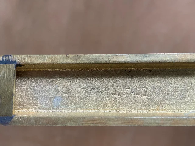 1950/70′ Paire d’Appliques en Bronze Doré Avec Miroir Convexe Signée Petitot