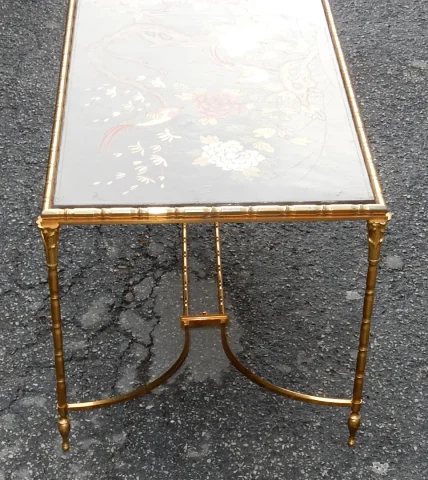 1950/70′ Table Basse Bronze Décor Palmier, Plateau Laque de Chine Style Maison Baguès