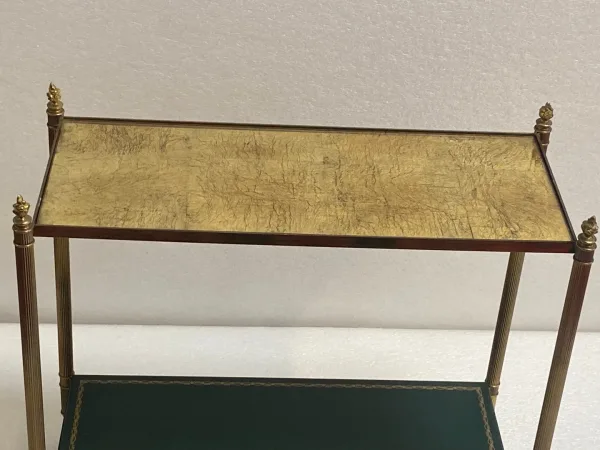 1950/70′ Bout De Canapé Rectangulaire Maison Bagués Laiton et Bronze Plateaux Feuilles d or Fixées Sous Verre et Avec Flammes Olympiques