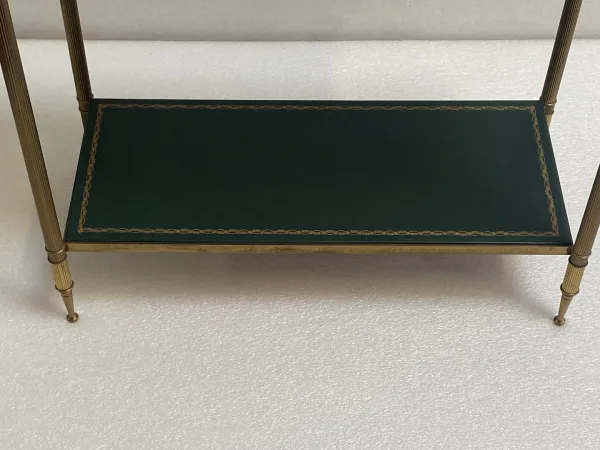 1950/70′ Bout De Canapé Rectangulaire Maison Bagués Laiton et Bronze Plateaux Feuilles d or Fixées Sous Verre et Avec Flammes Olympiques