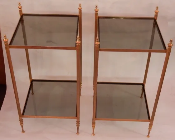 1970′ Paire d’Étagères Ou Sellettes En Laiton à 2 Niveaux Maison Baguès Plateaux Vitres