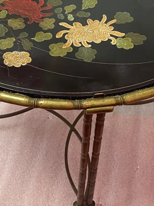1950/70′ Round Bronze Coffee Table Palm Tree Decor, Black Chinese Lacquer Top Maison Baguès Style