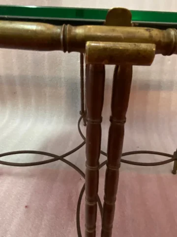 1950/70′ Table Basse Ronde Bronze Décor Palmier, Plateau Laque de Chine Noire Style Maison Baguès