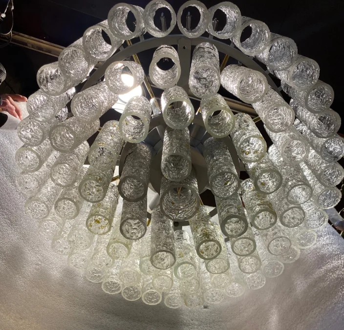 1970′ Doria Chandelier 4 Levels 78 Blown Glass Crystals Design Venini Murano