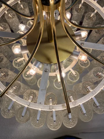 1970′ Doria Chandelier 4 Levels 78 Blown Glass Crystals Design Venini Murano