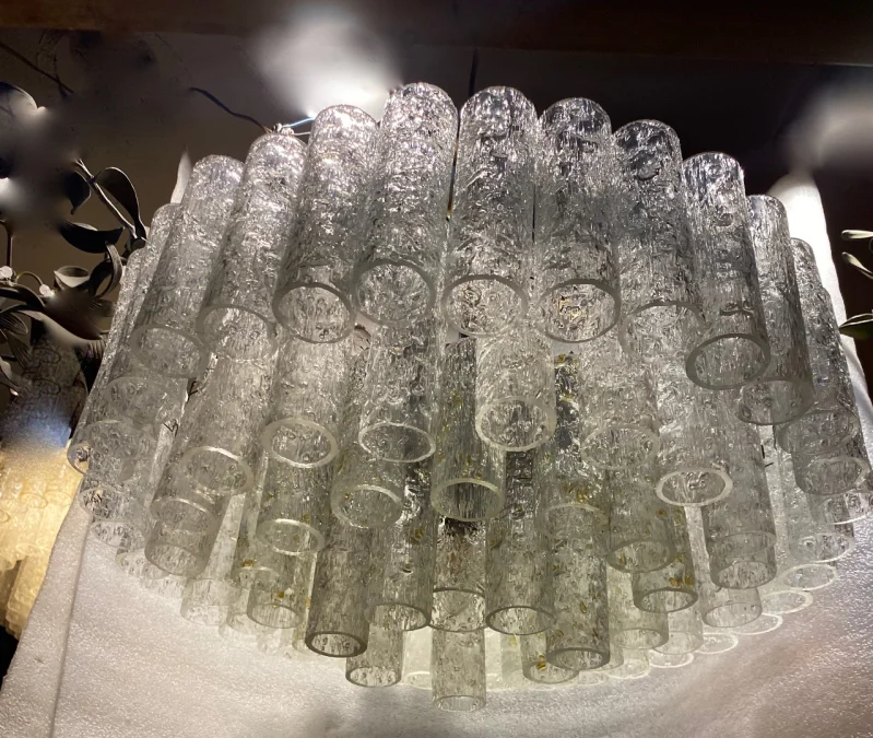 1970′ Doria Chandelier 4 Levels 78 Blown Glass Crystals Design Venini Murano