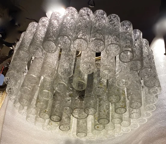 1970′ Doria Chandelier 4 Levels 78 Blown Glass Crystals Design Venini Murano