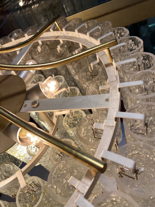 1970′ Doria Chandelier 4 Levels 78 Blown Glass Crystals Design Venini Murano