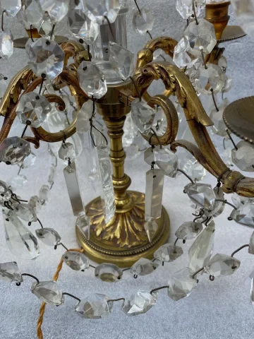 1950′ Paire De Lampes Girandoles Bronze 4 Bras Pampilles Et Poignards Baccarat