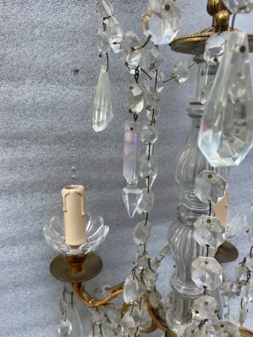 1950′ Paire De Lampes Girandoles Bronze 4 Bras Pampilles Et Poignards Baccarat