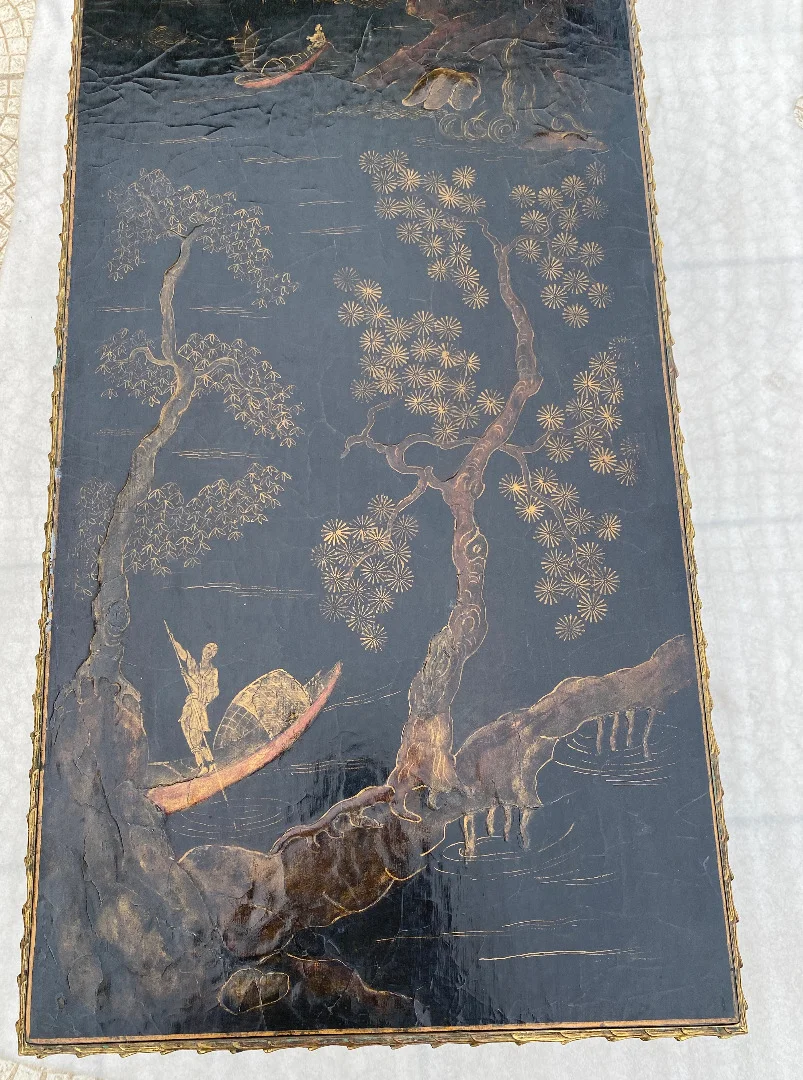 1970′ Table Basse Bronze Doré Style Baguès Decor Palmier Laque de Chine