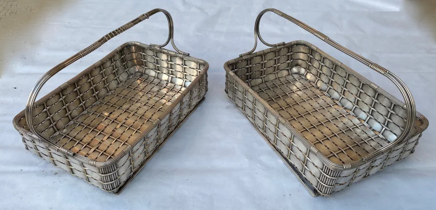 1900′ Pair Of Presentation Baskets In Silver Metal Provenance Palace Parisien