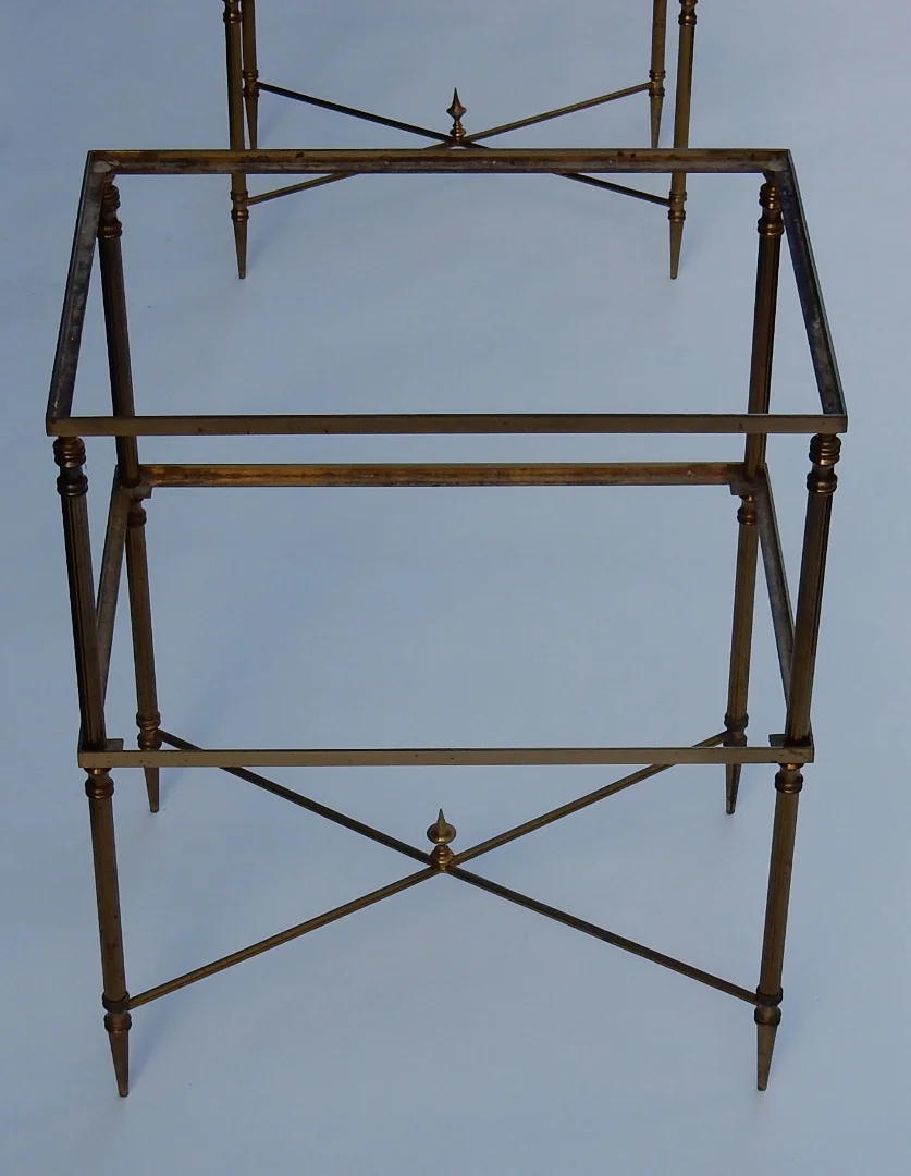 1950/70′ Paire de Bouts de Canapés Bronze, 2 Plateaux Miroirs Oxydés Style Maison Baguès Entretoise Avec Toupie