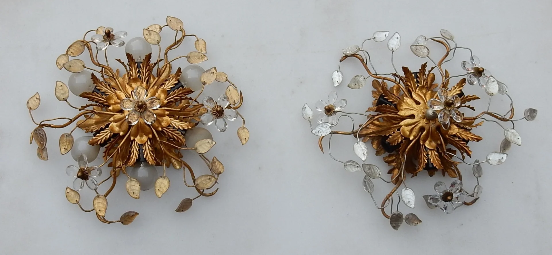 1970′ Pair or Similar of 2 Ceiling Lights or Wall Lamps Decorated with Flowers and Leaves in Metal Maison Baguès Style Leaves in Glass