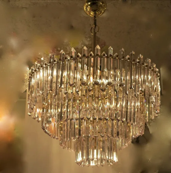 1970′ Lustre 180 Cristaux 17 Ampoules