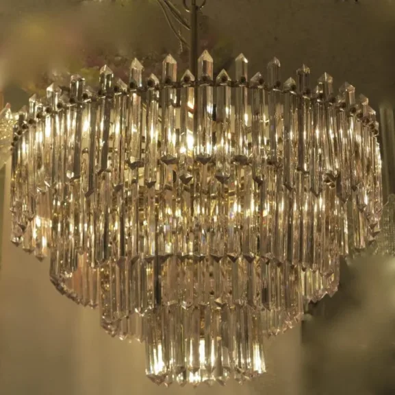1970′ Lustre 180 Cristaux 17 Ampoules