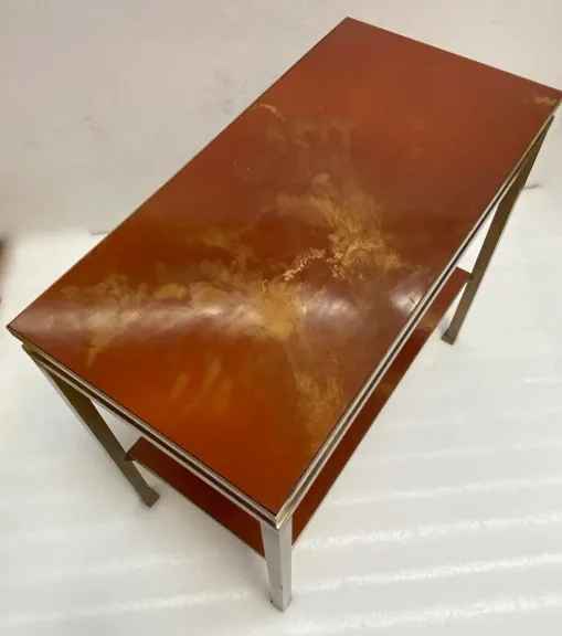 1970s Two-Tier Side Table by Maison Jansen, Orange Melamine Lacquered Shelves with Gold Decorations