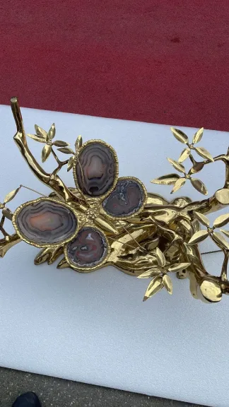 1970' Illuminated Bonzai Coffee Table On Sand Dune In Gilt Bronze Isabelle Faure Or Duval Brasseur With Butterfly Wings In Agate