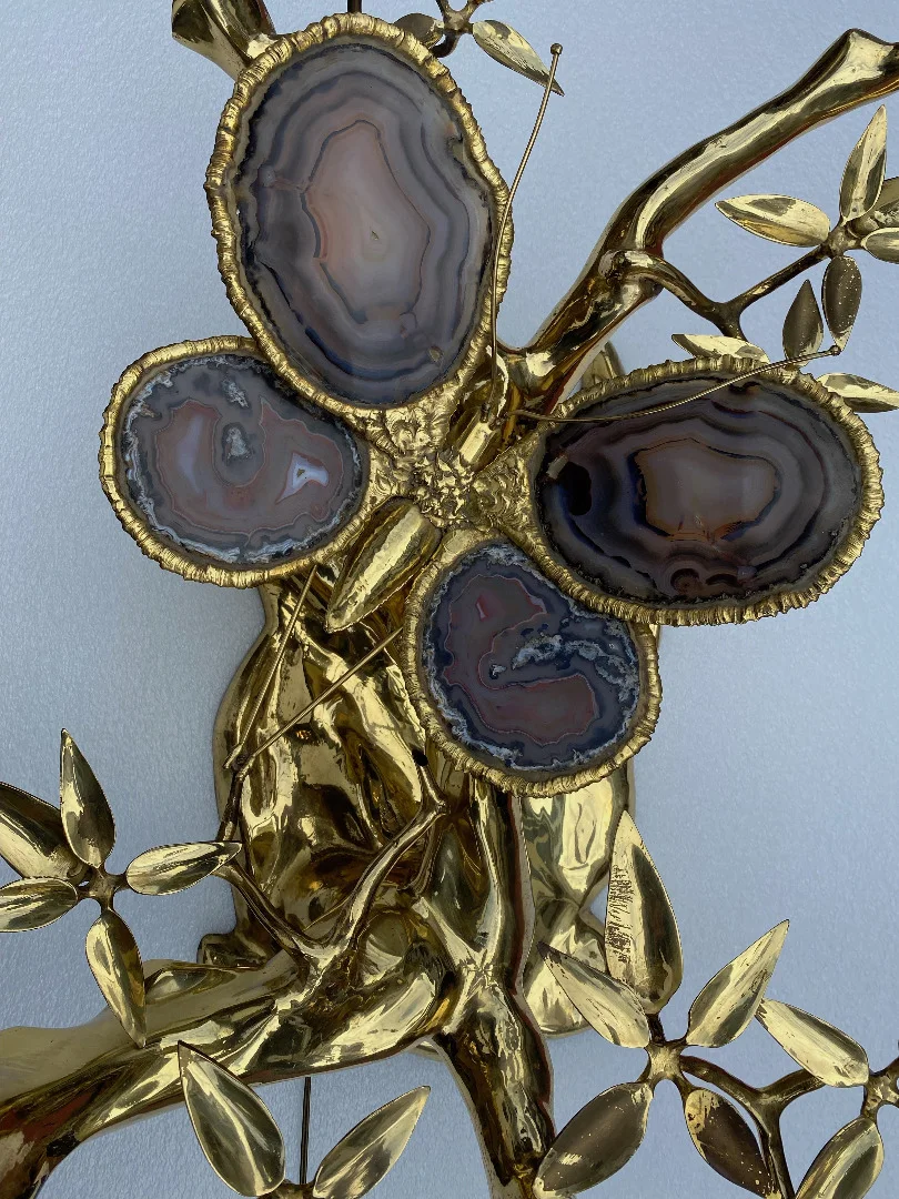 1970’Table Basse Eclairante Au Bonzai Sur Dune De Sable En bronze doré Isabelle Faure Ou Duval Brasseur Avec Papillon Ailes En Agate