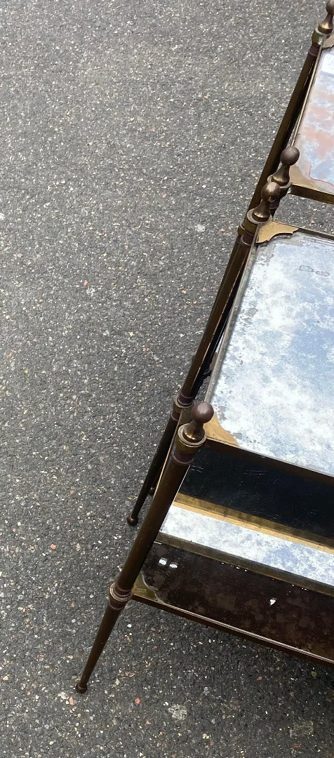 Paire de Tables Maison Jansen En Bronze Patiné Avec Plateaux Miroirs Vintage