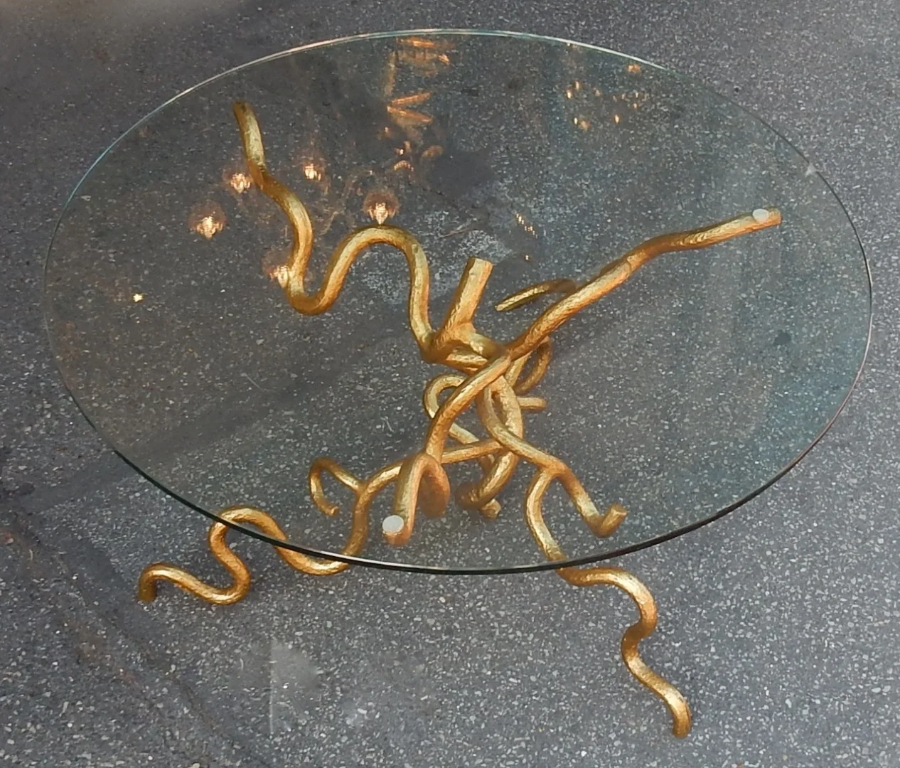 1970′ Table Basse En Fer Battu Avec Entrelacs DLG Agostini ou Giacometti
