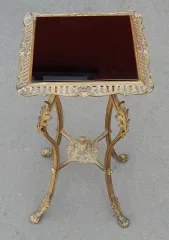 1880/1900′ Louis XIV Style Bronze And Opaline Bolster